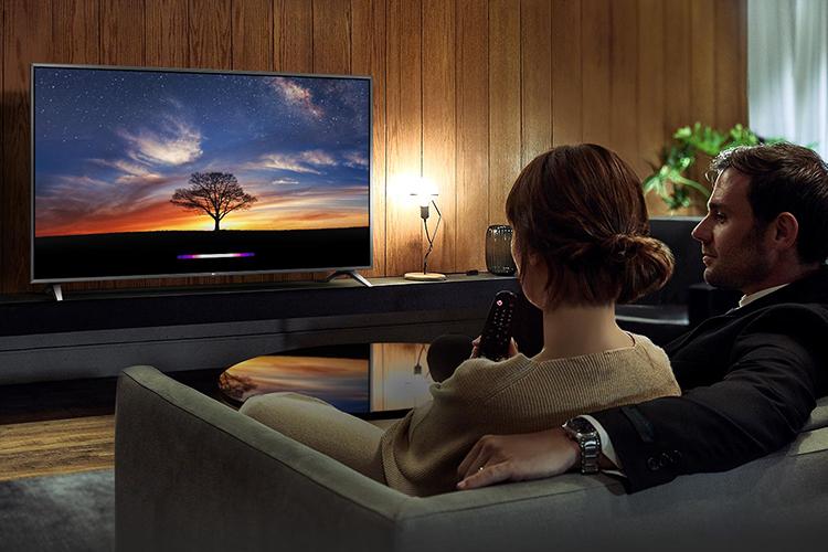 Smart Tivi LG 65 inch 4K UHD 65UM7400PTA - Hàng Chính Hãng