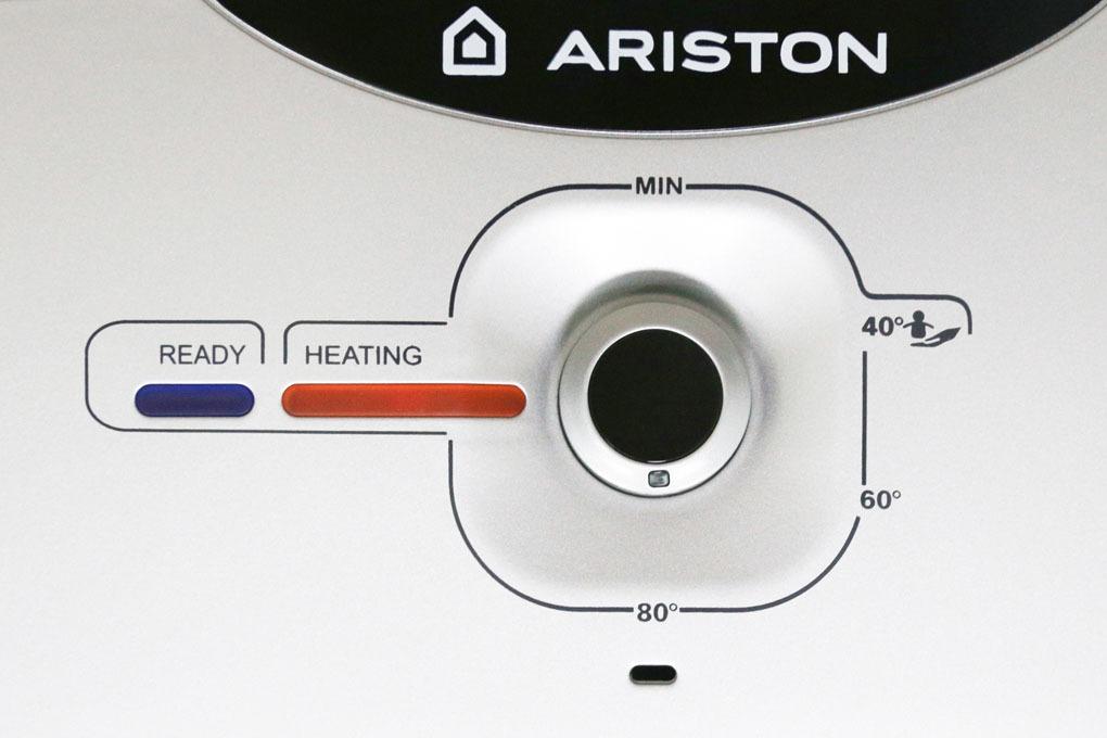 may-nuoc-nong-ariston-an2-30-rs-2.5-fe-mt