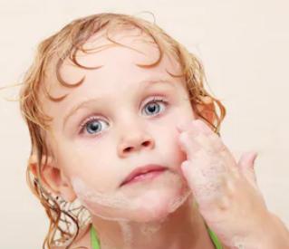 Sản phẩm tốt nhất dành cho trẻ sơ sinh giúp làm sạch và làm dịu da