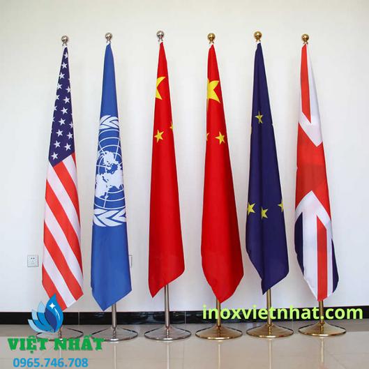 cột cờ inox