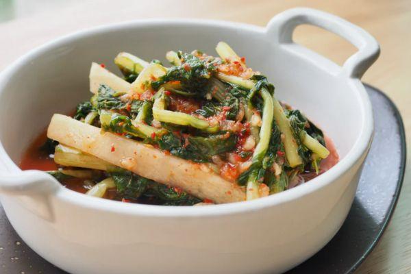 Kim chi củ cải non mùa hè - Yeolmu kimchi chuẩn vị Hàn Quốc